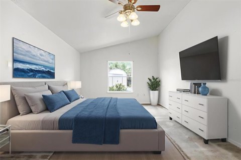 Casa en venta en Deltona, Florida, 3 dormitorios, 160.81 m2 № 1878143 - foto 8
