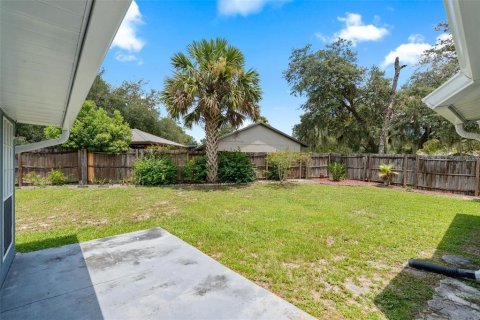 Casa en venta en Deltona, Florida, 3 dormitorios, 160.81 m2 № 1878143 - foto 30