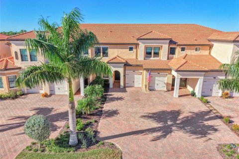 Condo in Venice, Florida, 2 bedrooms  № 2427298 - photo 8