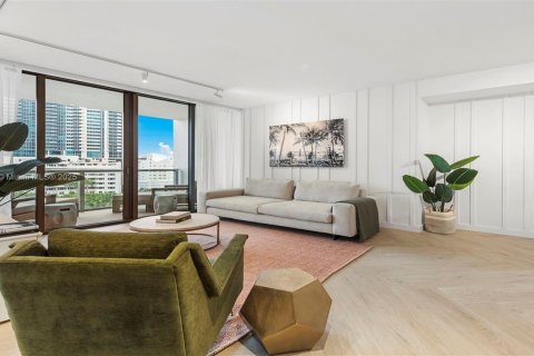 Condo in Miami Beach, Florida, 3 bedrooms  № 2022972 - photo 6