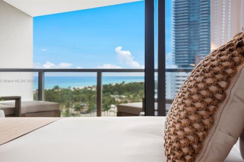 Condo in Miami Beach, Florida, 3 bedrooms  № 2022972 - photo 20