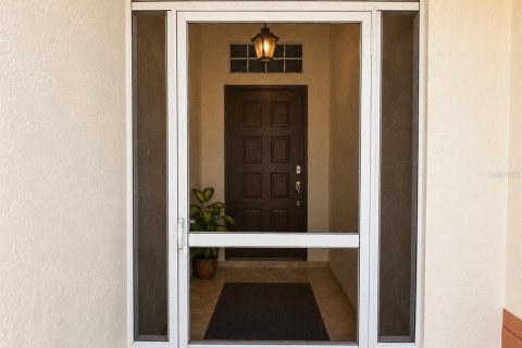 Copropriété à louer à Sun City Center, Floride: 2 chambres, 145.3 m2 № 2123563 - photo 2