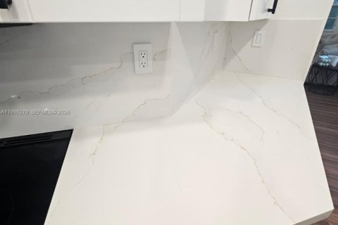 House in Pembroke Pines, Florida 4 bedrooms, 251.67 sq.m. № 2064054 - photo 12