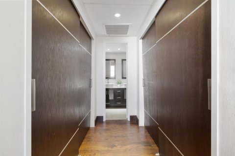 Condo in Hollywood, Florida, 1 bedroom  № 2243874 - photo 15