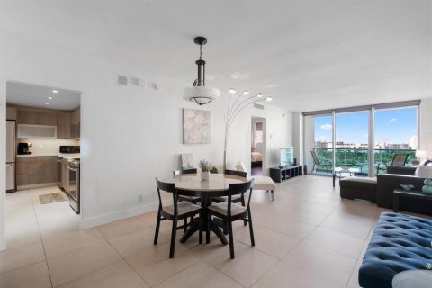 Condo in Hollywood, Florida, 1 bedroom  № 2243874 - photo 7