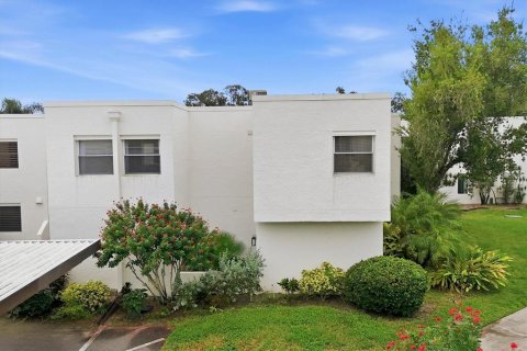 Copropriété à vendre à Sarasota, Floride: 2 chambres, 134.15 m2 № 2406625 - photo 4
