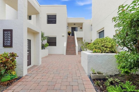 Copropriété à vendre à Sarasota, Floride: 2 chambres, 134.15 m2 № 2406625 - photo 5