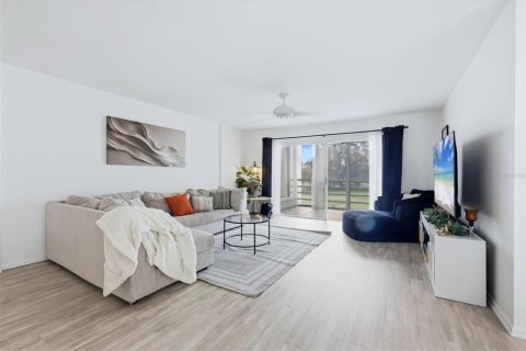 Copropriété à vendre à Sarasota, Floride: 2 chambres, 134.15 m2 № 2406625 - photo 9