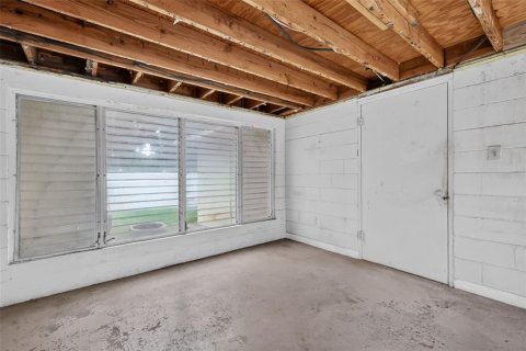 Villa ou maison à vendre à Mount Dora, Floride: 2 chambres, 99.22 m2 № 2391071 - photo 17