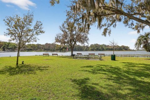 Villa ou maison à vendre à Mount Dora, Floride: 2 chambres, 99.22 m2 № 2391071 - photo 25