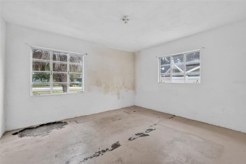 Villa ou maison à vendre à Mount Dora, Floride: 2 chambres, 99.22 m2 № 2391071 - photo 12