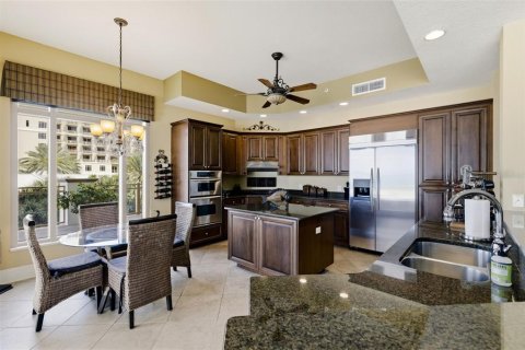 Condominio en venta en Clearwater, Florida, 3 dormitorios, 242.01 m2 № 2233747 - foto 21