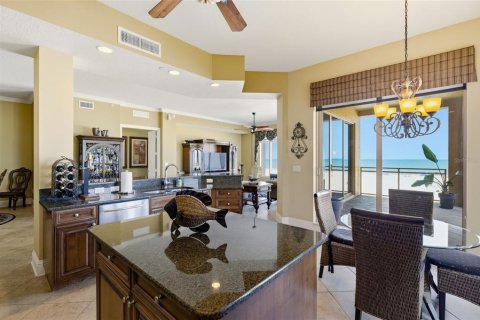 Condominio en venta en Clearwater, Florida, 3 dormitorios, 242.01 m2 № 2233747 - foto 18