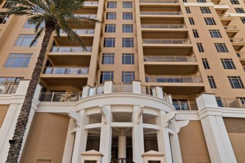 Condominio en venta en Clearwater, Florida, 3 dormitorios, 242.01 m2 № 2233747 - foto 6