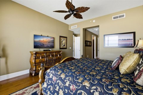 Condominio en venta en Clearwater, Florida, 3 dormitorios, 242.01 m2 № 2233747 - foto 25