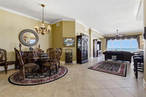 Condominio en venta en Clearwater, Florida, 3 dormitorios, 242.01 m2 № 2233747 - foto 9