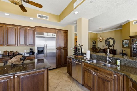 Condominio en venta en Clearwater, Florida, 3 dormitorios, 242.01 m2 № 2233747 - foto 20