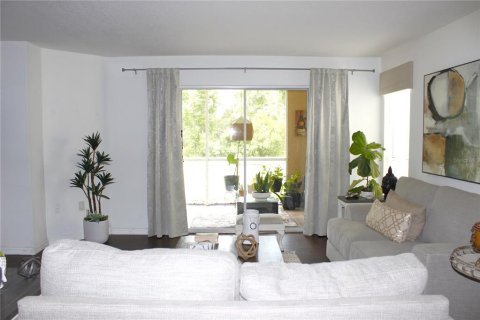 Condo in Tampa, Florida, 2 bedrooms  № 1774856 - photo 13