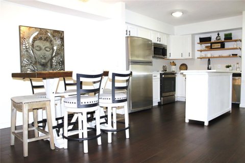 Condo in Tampa, Florida, 2 bedrooms  № 1774856 - photo 10