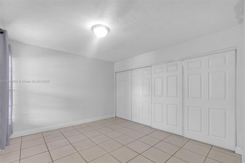 Copropriété à louer à Sweetwater, Floride: 2 chambres, 87.61 m2 № 1845861 - photo 16