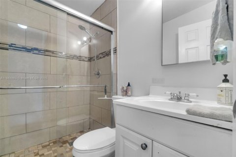 Copropriété à louer à Sweetwater, Floride: 2 chambres, 87.61 m2 № 1845861 - photo 15