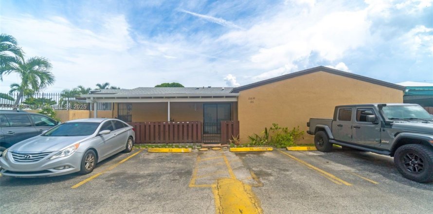 Condo à Sweetwater, Floride, 2 chambres  № 1845861