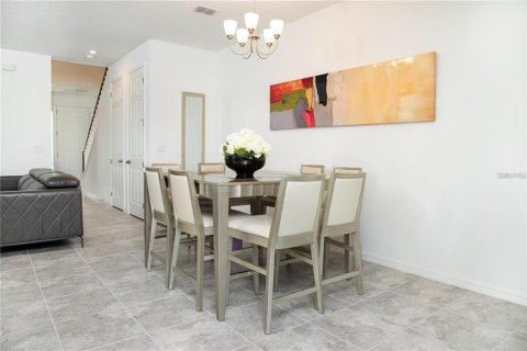 Adosado en venta en Kissimmee, Florida, 4 dormitorios, 194.17 m2 № 1754959 - foto 19