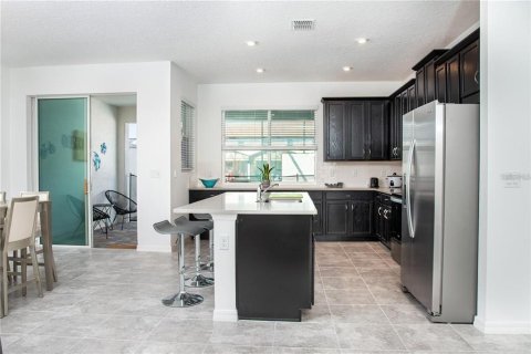Adosado en venta en Kissimmee, Florida, 4 dormitorios, 194.17 m2 № 1754959 - foto 17