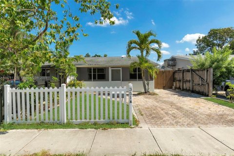 Villa ou maison à vendre à Oakland Park, Floride: 2 chambres, 81.75 m2 № 1926046 - photo 22