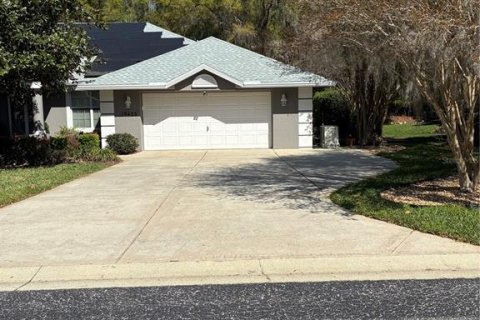 Villa ou maison à vendre à Dunnellon, Floride: 3 chambres, 210.42 m2 № 2148656 - photo 3