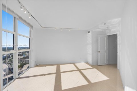 Купить кондоминиум в Авентура, Флорида 3 спальни, 190.91м2, № 2054660 - фото 27