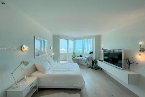 Condominio en alquiler en Miami Beach, Florida, 3 dormitorios, 217.39 m2 № 2010349 - foto 16