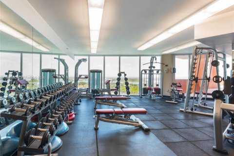 Condominio en alquiler en Miami Beach, Florida, 3 dormitorios, 217.39 m2 № 2010349 - foto 29