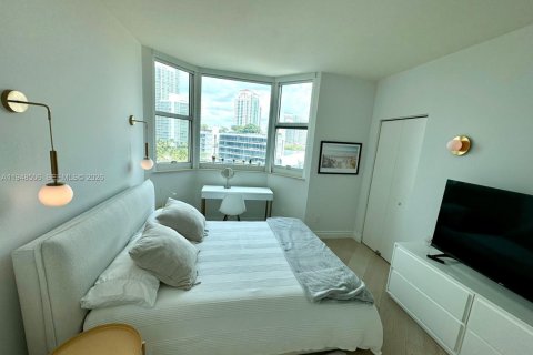 Condominio en alquiler en Miami Beach, Florida, 3 dormitorios, 217.39 m2 № 2010349 - foto 21