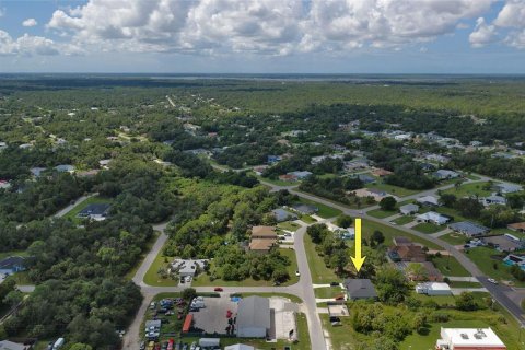 Commercial property in Port Charlotte, Florida 4 bedrooms, 195.47 sq.m. № 2386250 - photo 22
