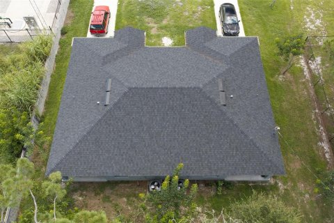 Commercial property in Port Charlotte, Florida 4 bedrooms, 195.47 sq.m. № 2386250 - photo 19