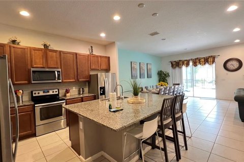 Casa en venta en Davenport, Florida, 12 dormitorios, 454.01 m2 № 1677710 - foto 26