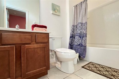 Casa en venta en Davenport, Florida, 12 dormitorios, 454.01 m2 № 1677710 - foto 23