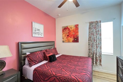Casa en venta en Davenport, Florida, 12 dormitorios, 454.01 m2 № 1677710 - foto 19