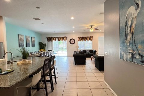 Casa en venta en Davenport, Florida, 12 dormitorios, 454.01 m2 № 1677710 - foto 21