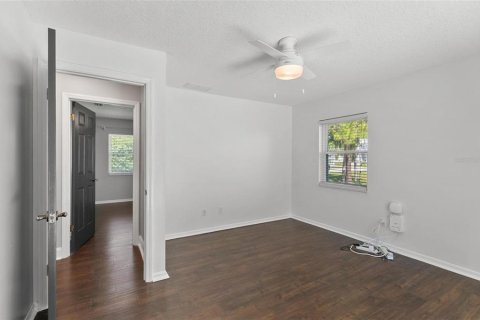 House in Palm Coast, Florida 4 bedrooms, 274.9 sq.m. № 1855771 - photo 30