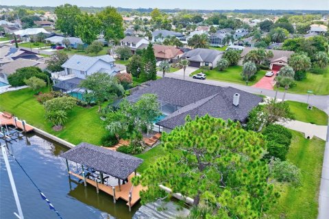 House in Palm Coast, Florida 4 bedrooms, 274.9 sq.m. № 1855771 - photo 9