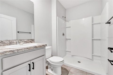 House in Davenport, Florida 5 bedrooms, 234.3 sq.m. № 2418978 - photo 20