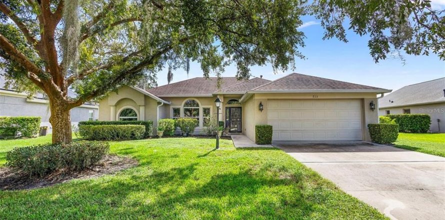 House in Deltona, Florida 4 bedrooms, 201.69 sq.m. № 2195992