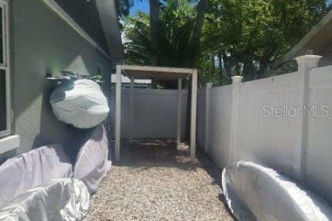 Casa en venta en New Port Richey, Florida, 2 dormitorios, 100.71 m2 № 1813663 - foto 25