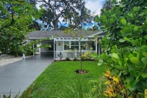 Casa en venta en New Port Richey, Florida, 2 dormitorios, 100.71 m2 № 1813663 - foto 3
