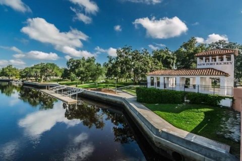Casa en venta en New Port Richey, Florida, 2 dormitorios, 100.71 m2 № 1813663 - foto 30
