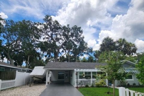 Casa en venta en New Port Richey, Florida, 2 dormitorios, 100.71 m2 № 1813663 - foto 1