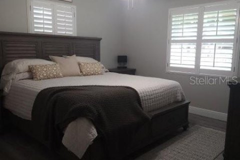 Casa en venta en New Port Richey, Florida, 2 dormitorios, 100.71 m2 № 1813663 - foto 17