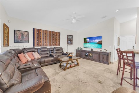 Купить виллу или дом в Хайалиа, Флорида 4 спальни, 195.37м2, № 2005417 - фото 26